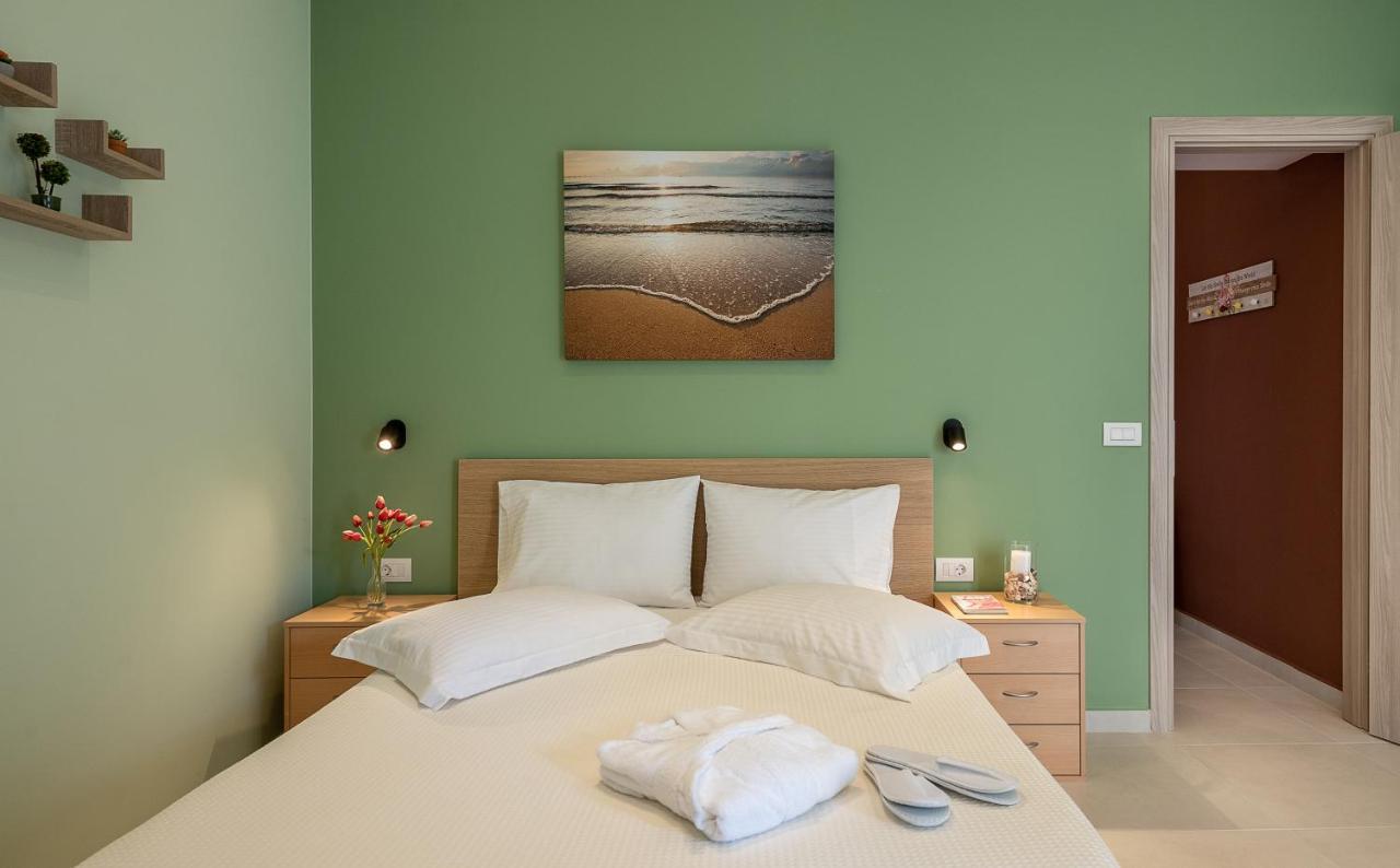 M City Apartments 100M From The Beach Chania  Exteriér fotografie